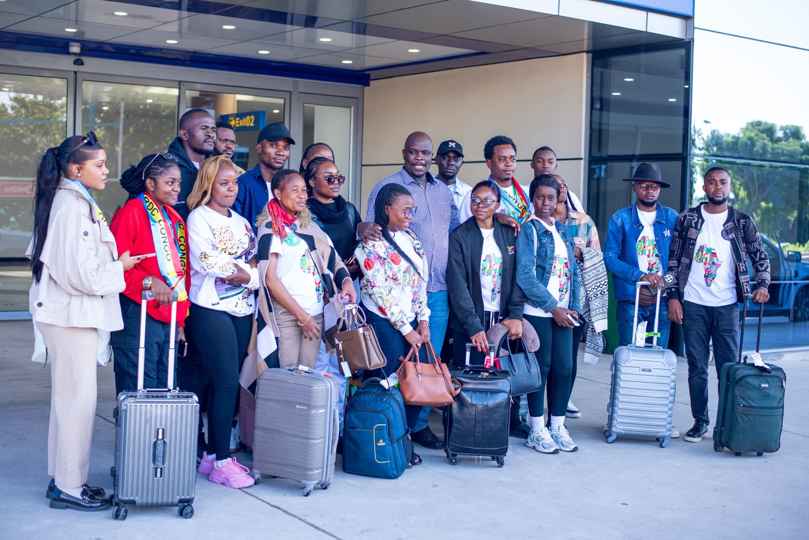 Séjour à Harare pour participer au sommet des chefs d'État et des membres du gouvernement des pays membres de la SADC