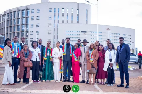 Jeunes participants à une activité de projet FIJADA